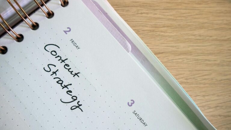 5 signs you need a better content strategy (SIGNS)