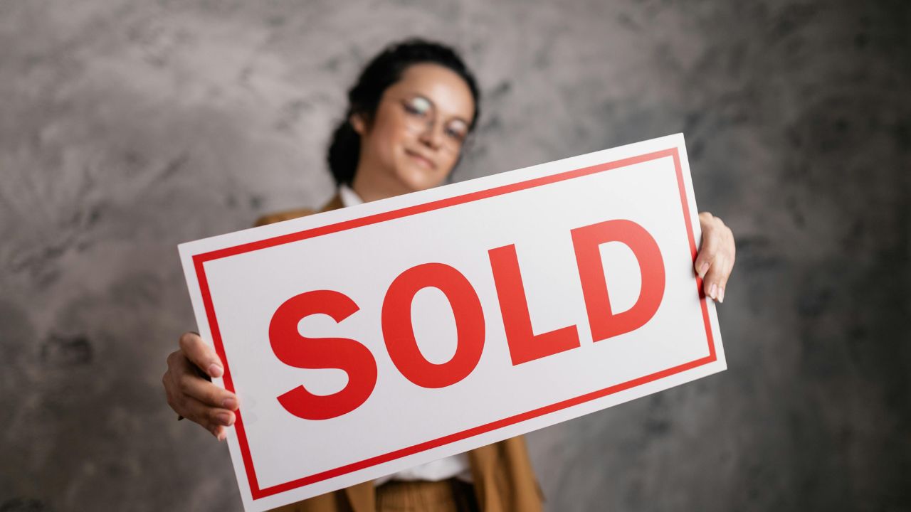 This is how my clients sell-out their programs