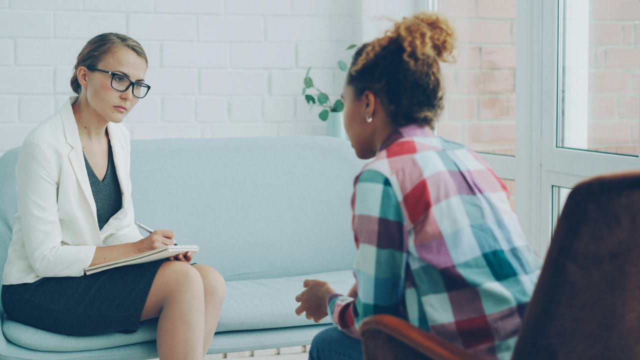 How to Get Coaching Clients on Instagram (Without Posting More or Chasing Leads)